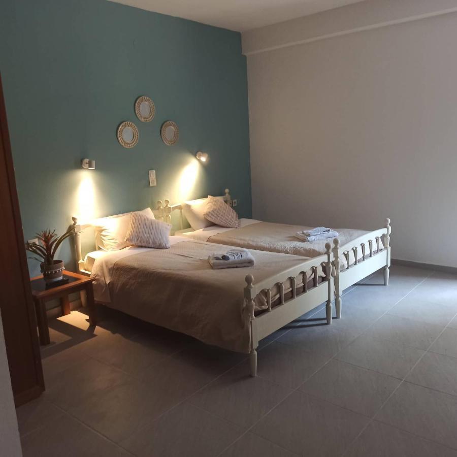 Andreas Apartments Agios Georgios Pagon Eksteriør bilde