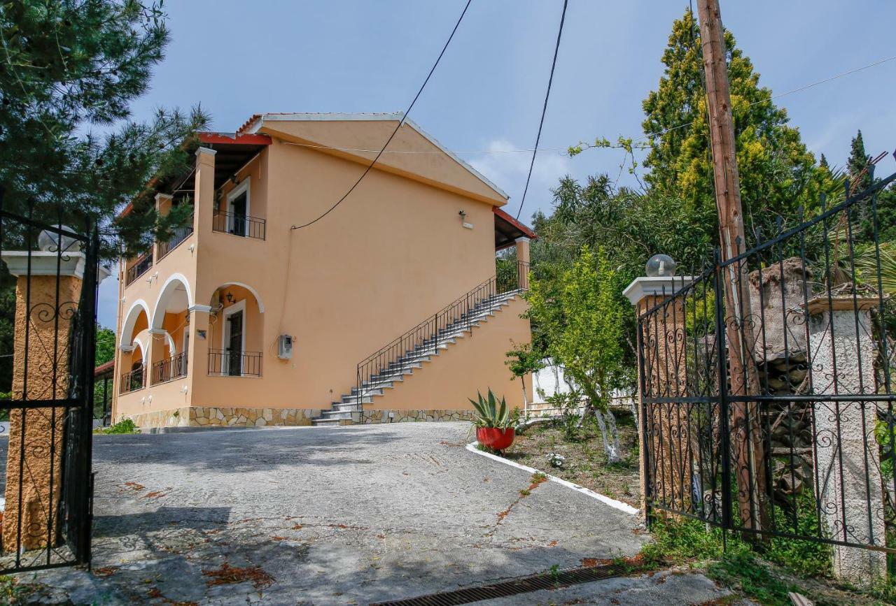 Andreas Apartments Agios Georgios Pagon Eksteriør bilde