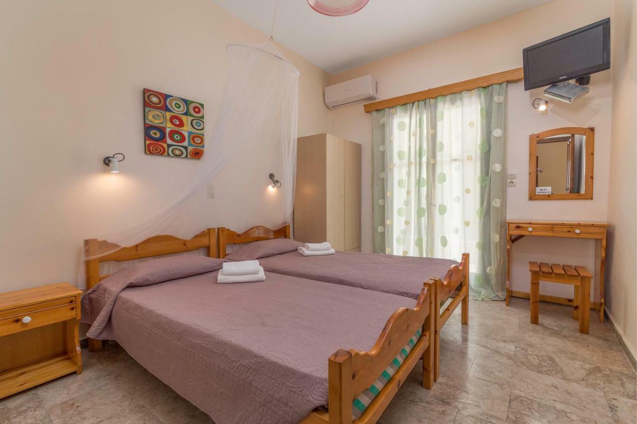 Andreas Apartments Agios Georgios Pagon Eksteriør bilde