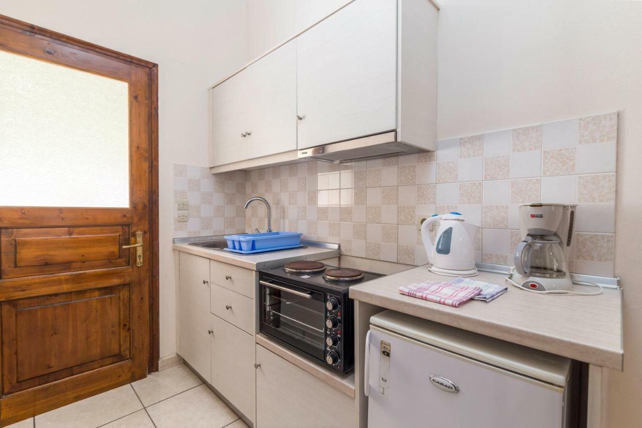 Andreas Apartments Agios Georgios Pagon Eksteriør bilde